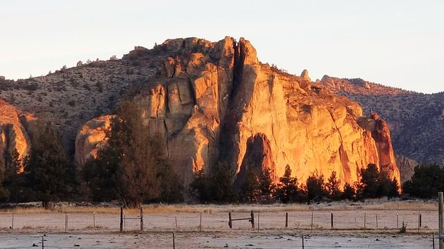 2305 NE Wilcox Avenue, Terrebonne, OR 97760