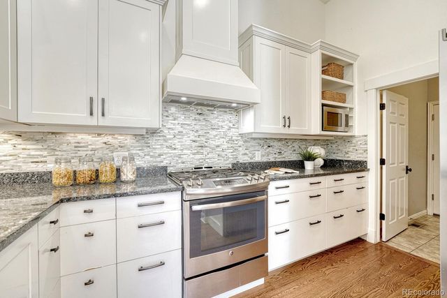 8300 Fairmount Drive E101, Denver, CO 80247