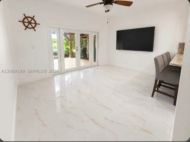 3113 SE 2nd Dr, Homestead, FL 33033