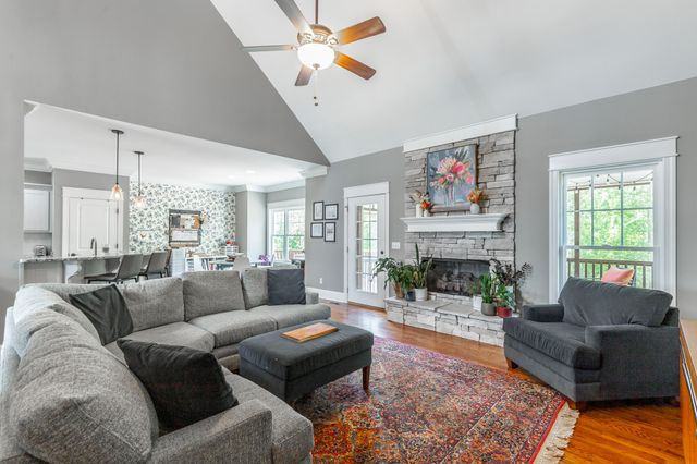 11283 Bent Creek Drive, Soddy Daisy, TN 37379