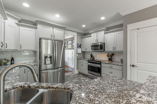 11283 Bent Creek Drive, Soddy Daisy, TN 37379