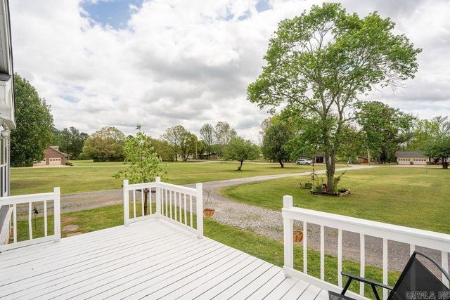 110 Roberson Dr, Pleasant Plains, AR 72568