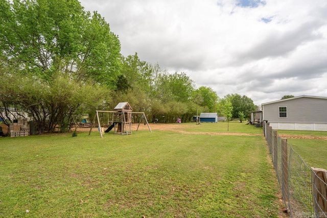 110 Roberson Dr, Pleasant Plains, AR 72568
