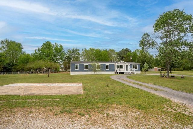 110 Roberson Dr, Pleasant Plains, AR 72568