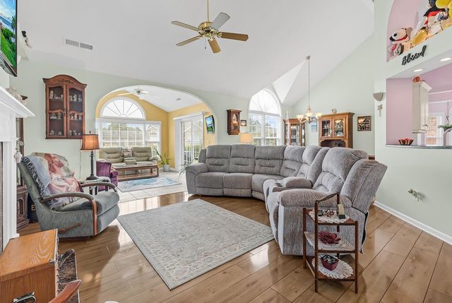 629 Tarrant St., Longs, SC 29568