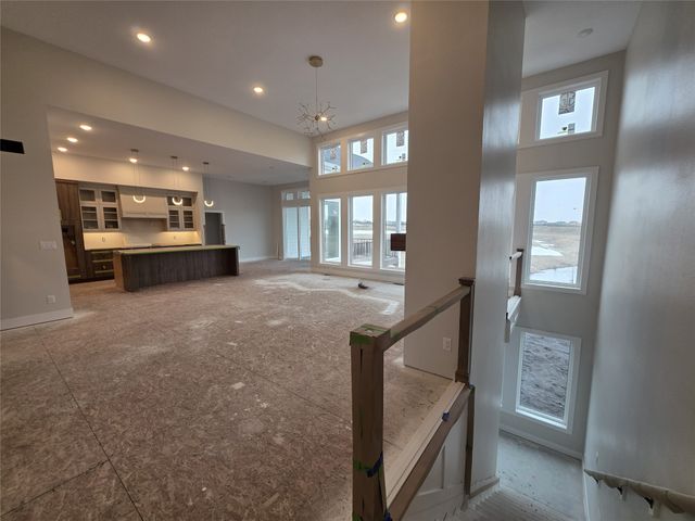 16211 Sharon Drive, Urbandale, IA 50323