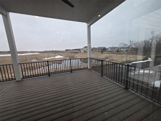 16211 Sharon Drive, Urbandale, IA 50323