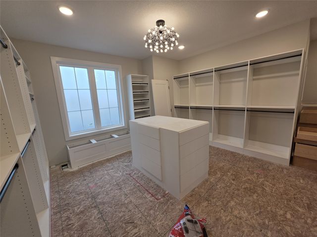 16211 Sharon Drive, Urbandale, IA 50323