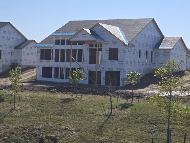 16211 Sharon Drive, Urbandale, IA 50323