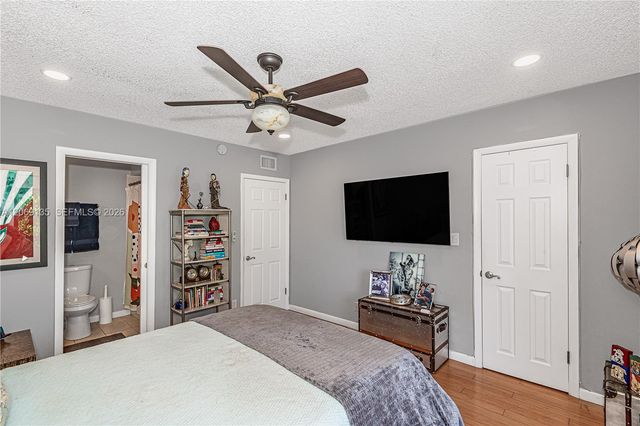 806 Saint Andrews Road 13, Hollywood, FL 33021