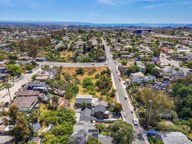 1641 31st, San Diego, CA 92102