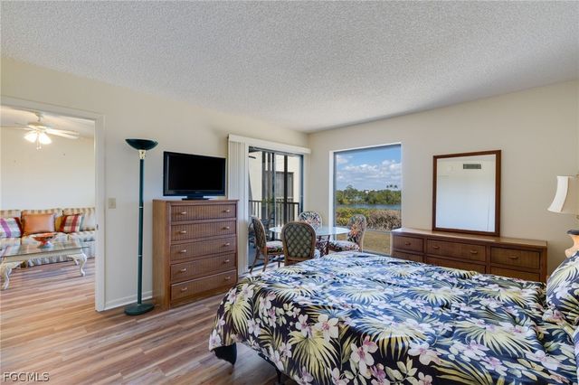 21490 Bay Village DR 162, Fort Myers Beach, FL 33931