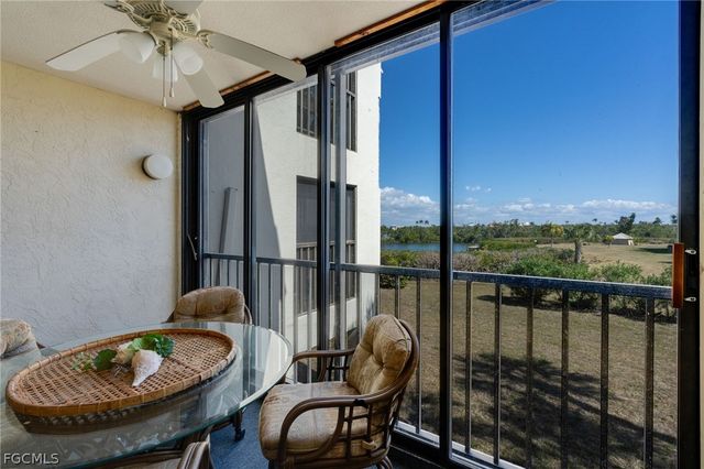 21490 Bay Village DR 162, Fort Myers Beach, FL 33931