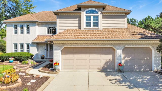 1440 Monarch Circle, Naperville, IL 60564
