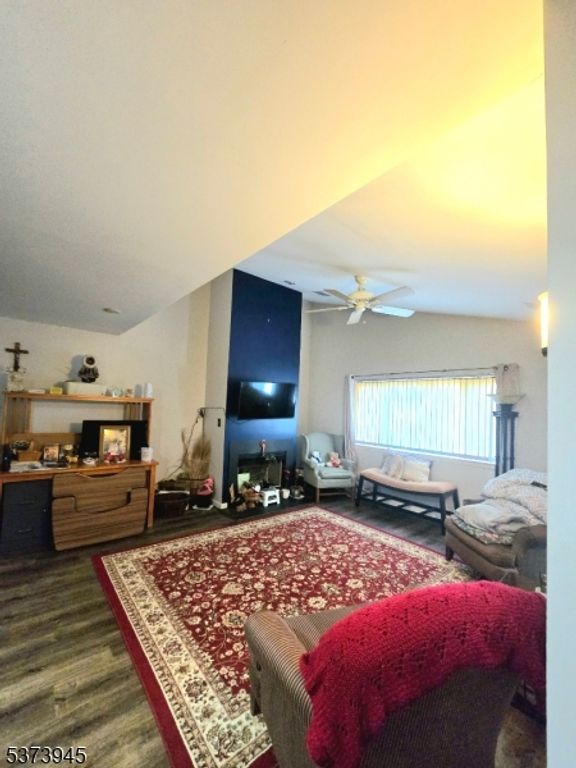 88 Falcon Ridge Way 88, Hamburg Boro, NJ 07419