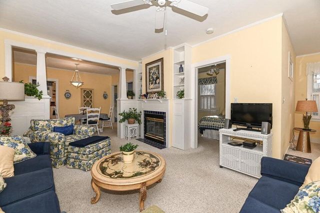 2350 South Shore DRIVE, Delavan, WI 53115