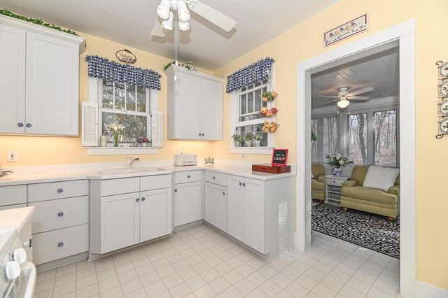 2350 South Shore DRIVE, Delavan, WI 53115
