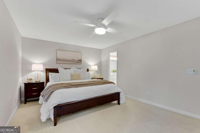 126 E Lake Drive, Roswell, GA 30075