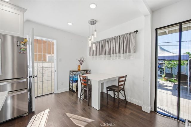 1926 W 18th Street, Santa Ana, CA 92706