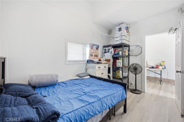 1926 W 18th Street, Santa Ana, CA 92706