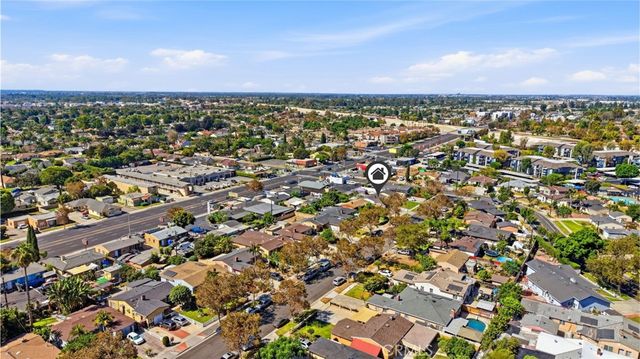 1926 W 18th Street, Santa Ana, CA 92706