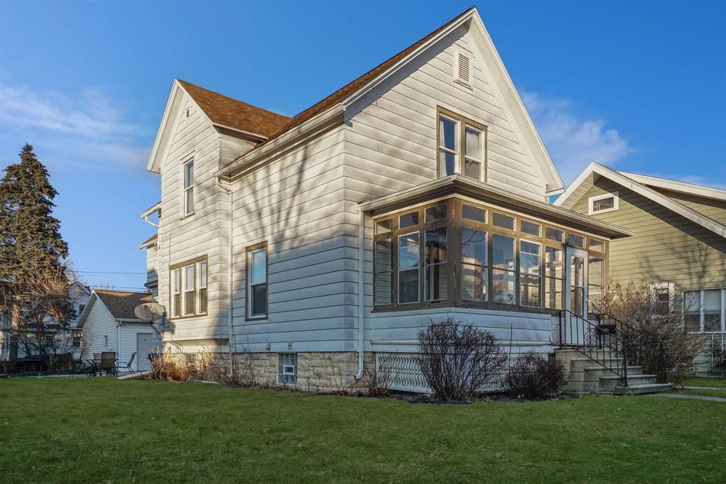 51 15TH STREET, Fond Du Lac, WI 54935