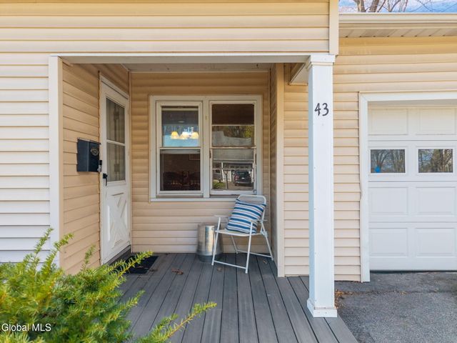 43 Norwood Street, Guilderland, NY 12203