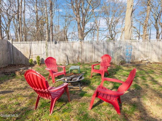 43 Norwood Street, Guilderland, NY 12203