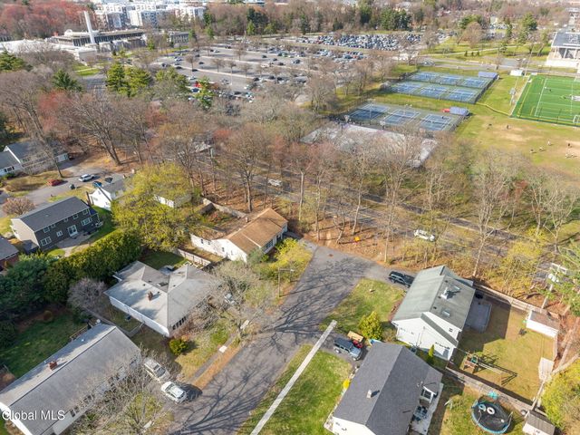 43 Norwood Street, Guilderland, NY 12203