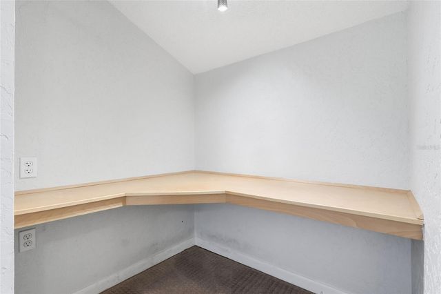 10311 ROSEMOUNT DRIVE, Tampa, FL 33624