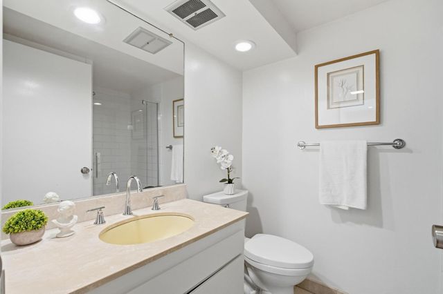 717 Crestview Drive, Millbrae, CA 94030