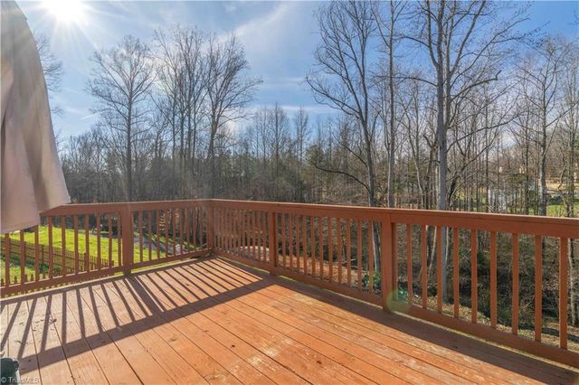 1728 Valley Brook Court, Clemmons, NC 27012