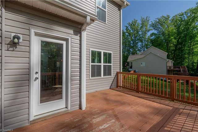 1728 Valley Brook Court, Clemmons, NC 27012