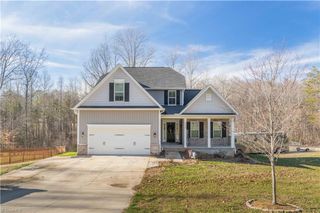 1728 Valley Brook Court, Clemmons, NC 27012