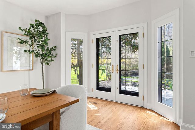 1075 GREEN VALLEY RD, Bryn Mawr, PA 19010