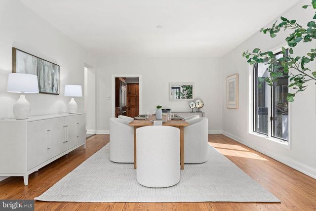 1075 GREEN VALLEY RD, Bryn Mawr, PA 19010