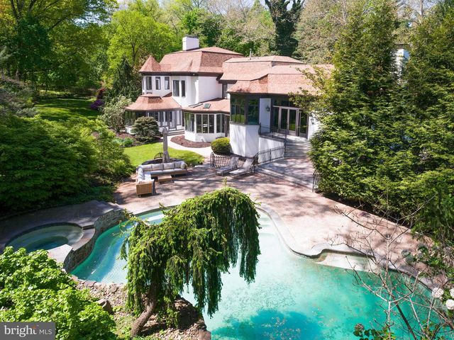 1075 GREEN VALLEY RD, Bryn Mawr, PA 19010