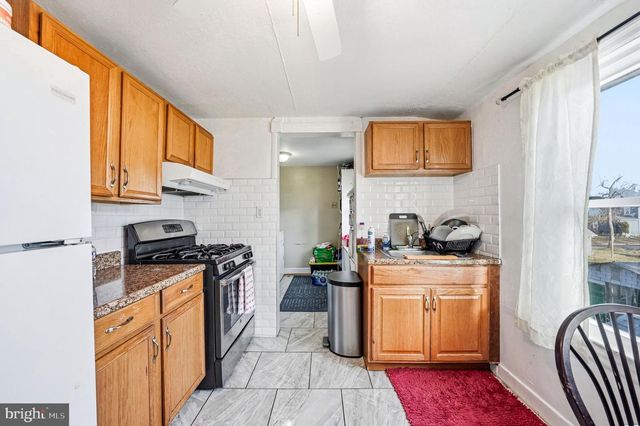 257 PROGRESS ST, Riverside, NJ 08075