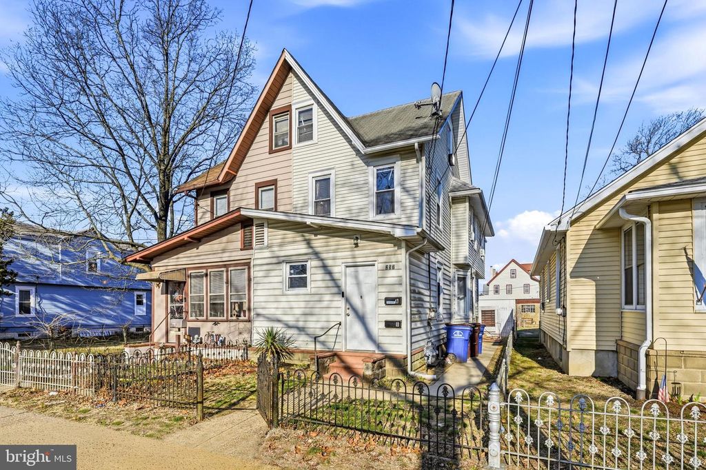 257 PROGRESS ST, Riverside, NJ 08075
