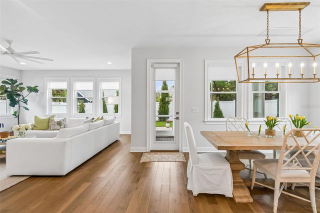 3007 W BAY COURT AVENUE, Tampa, FL 33611