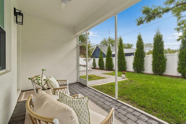 3007 W BAY COURT AVENUE, Tampa, FL 33611