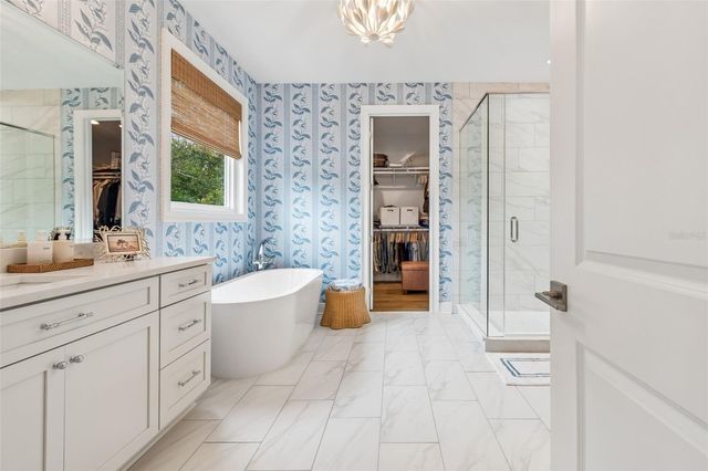 3007 W BAY COURT AVENUE, Tampa, FL 33611