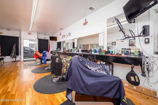 21 2nd Avenue 2, Long Branch, NJ 07740