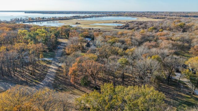 126 Lakeview Trail, Mabank, TX 75147