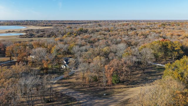 126 Lakeview Trail, Mabank, TX 75147