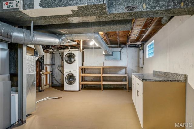 9920 Solar Lane, Green Park, MO 63123