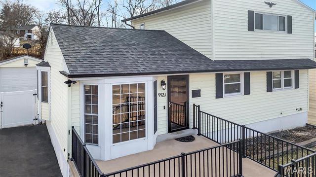 9920 Solar Lane, Green Park, MO 63123