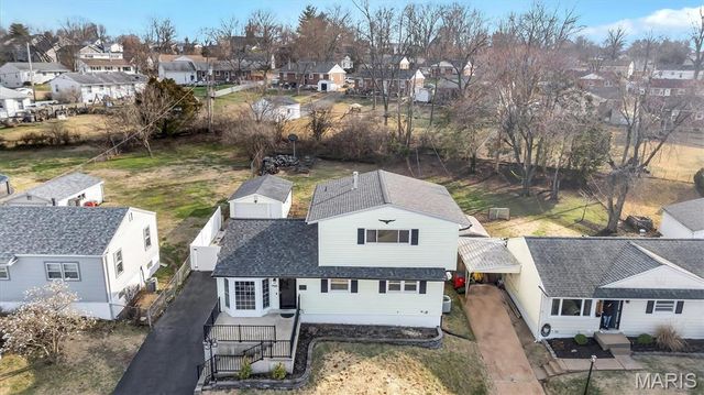 9920 Solar Lane, Green Park, MO 63123