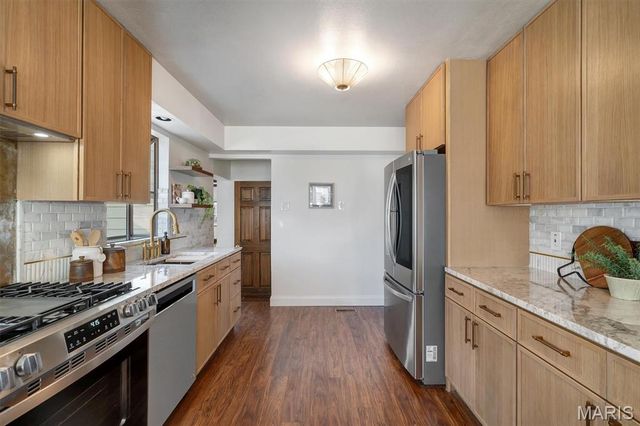 9920 Solar Lane, Green Park, MO 63123