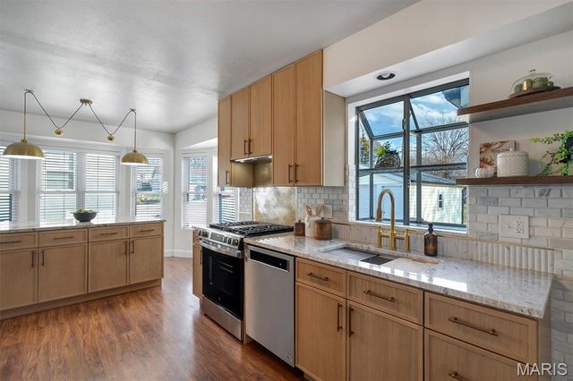 9920 Solar Lane, Green Park, MO 63123